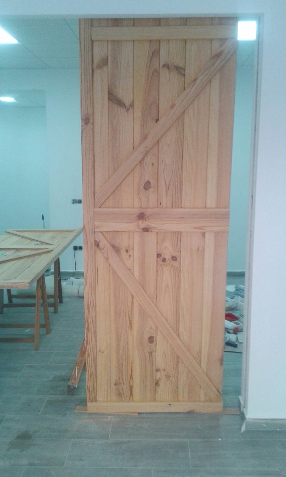 Puerta Corredera de Madera - Ceys